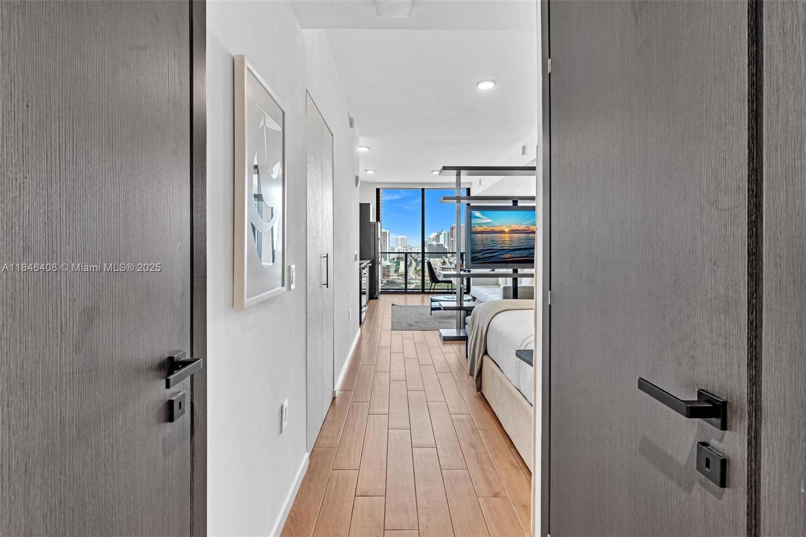 Property photo # 7