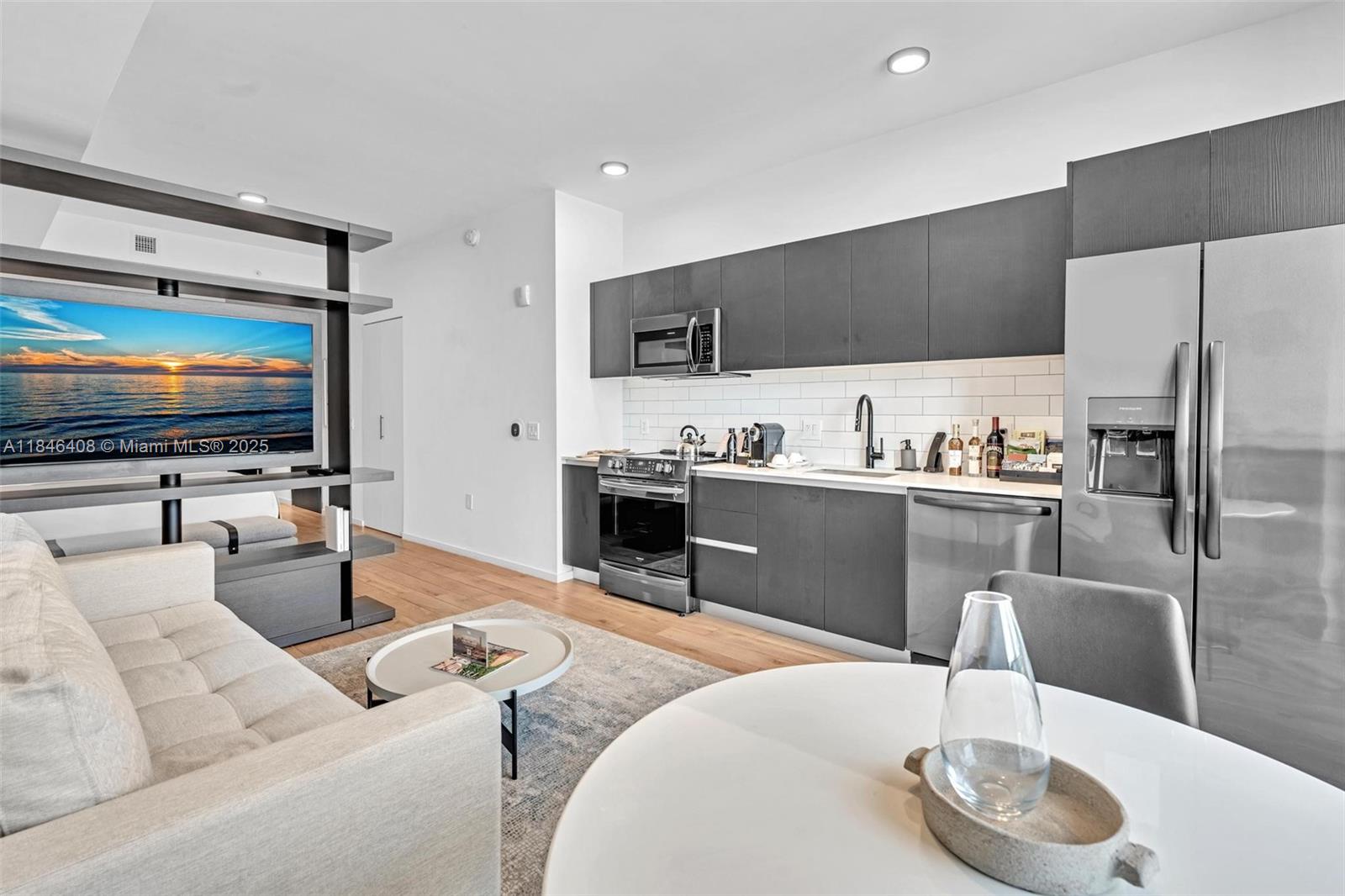 Property photo # 2