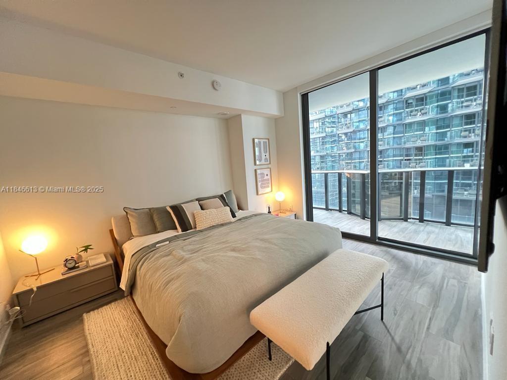 801 S Miami Ave #2806, Miami FL 33130