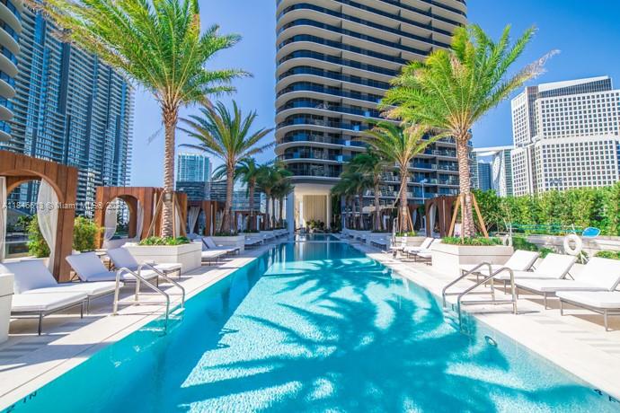 801 S Miami Ave #2806, Miami FL 33130