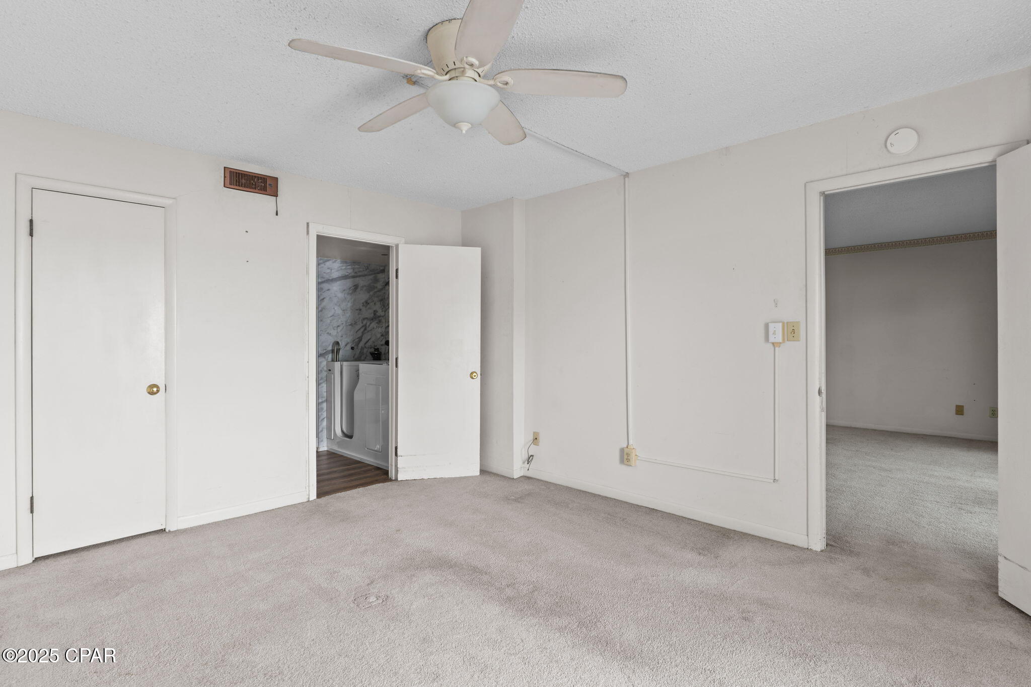 Image 15 For 100 Cherry Street 202