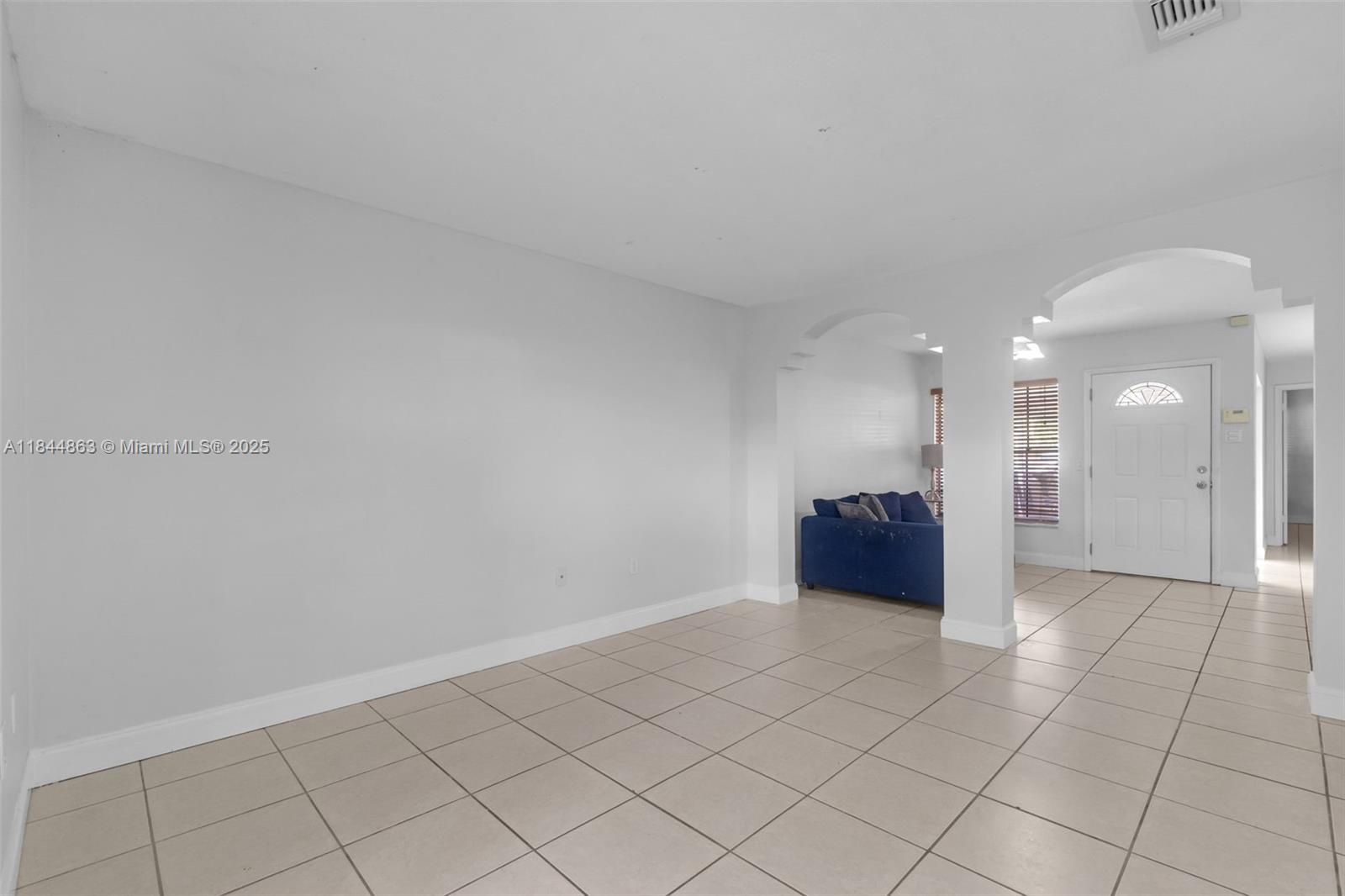 Property photo # 4