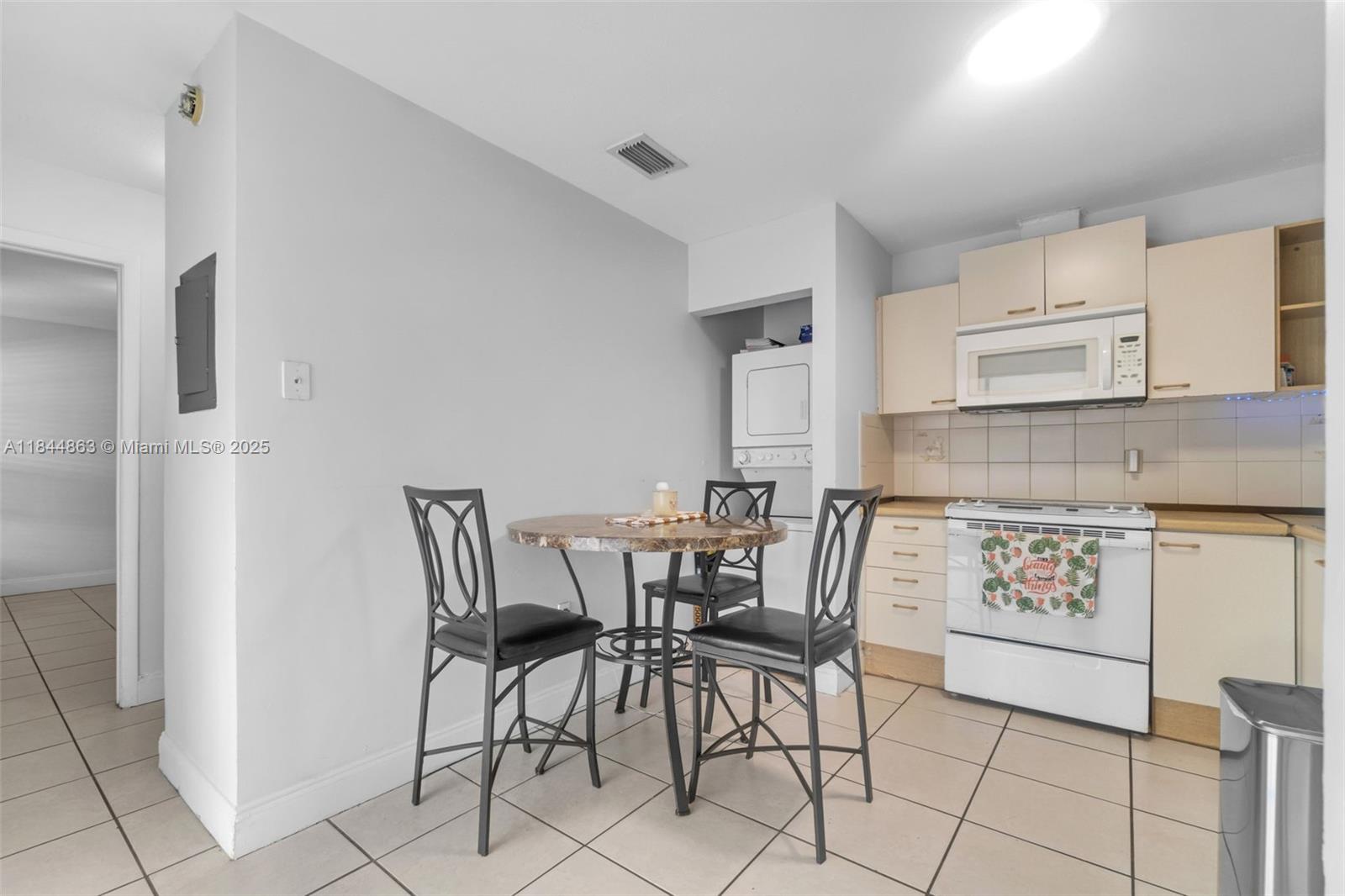 Property photo # 7