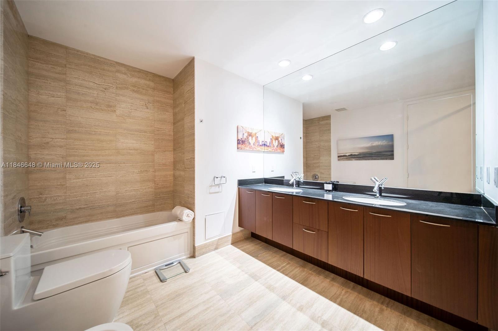 15811 Collins Ave #1805, Sunny Isles Beach FL 33160