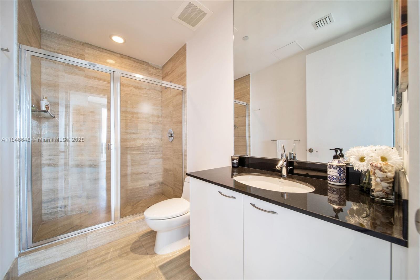 15811 Collins Ave #1805, Sunny Isles Beach FL 33160