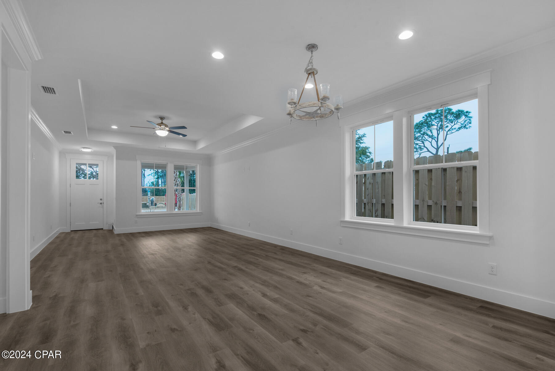 Image 12 For 8432 Warner Place