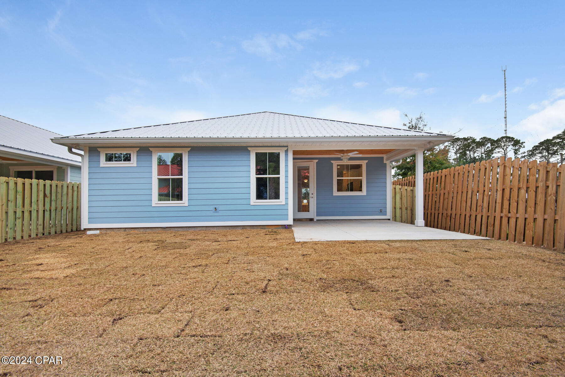 Image 26 For 8432 Warner Place