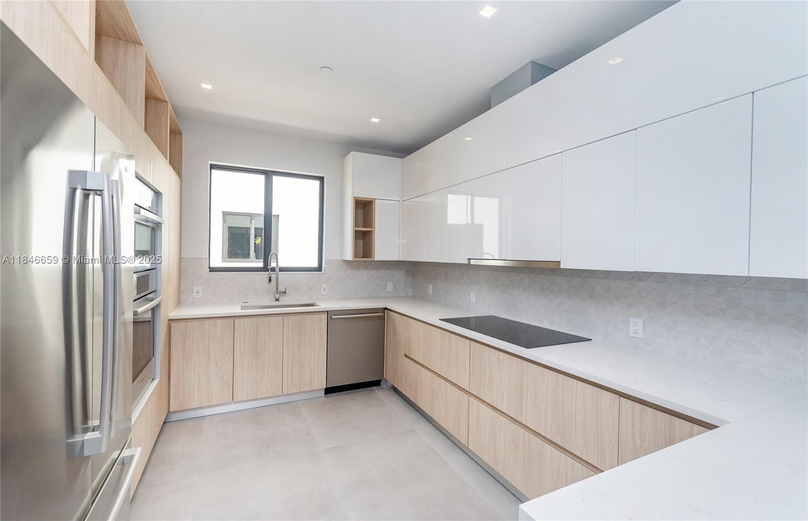 Property photo # 7