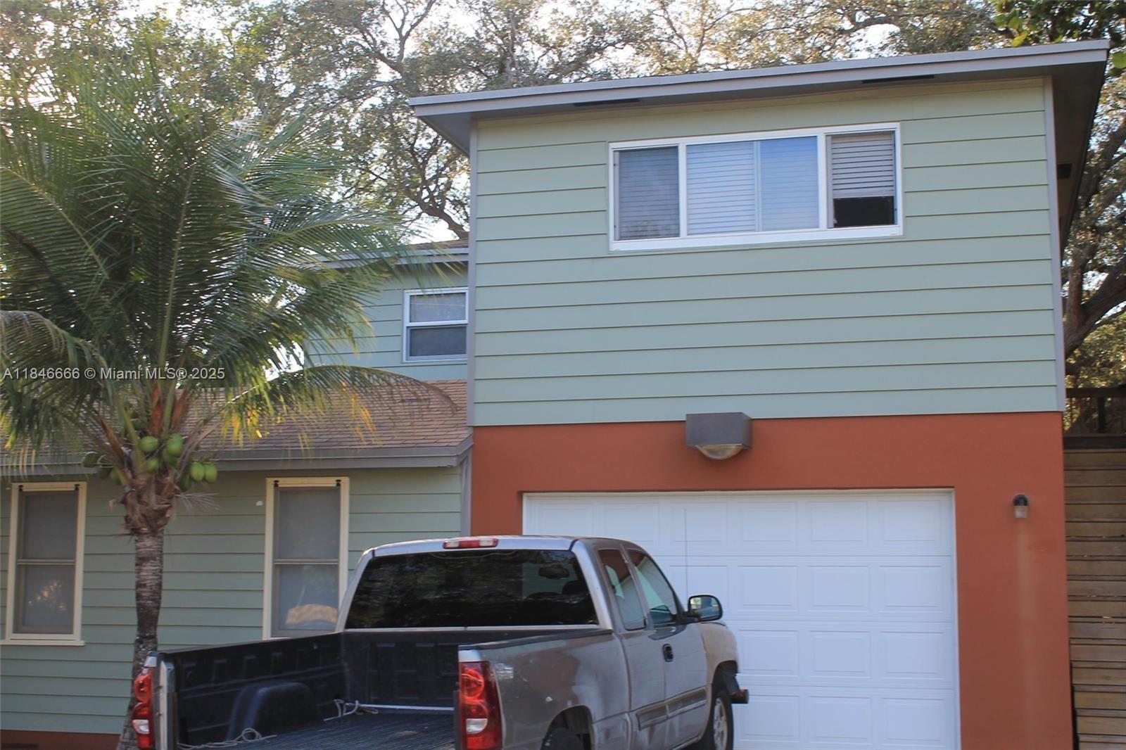 Property photo # 0