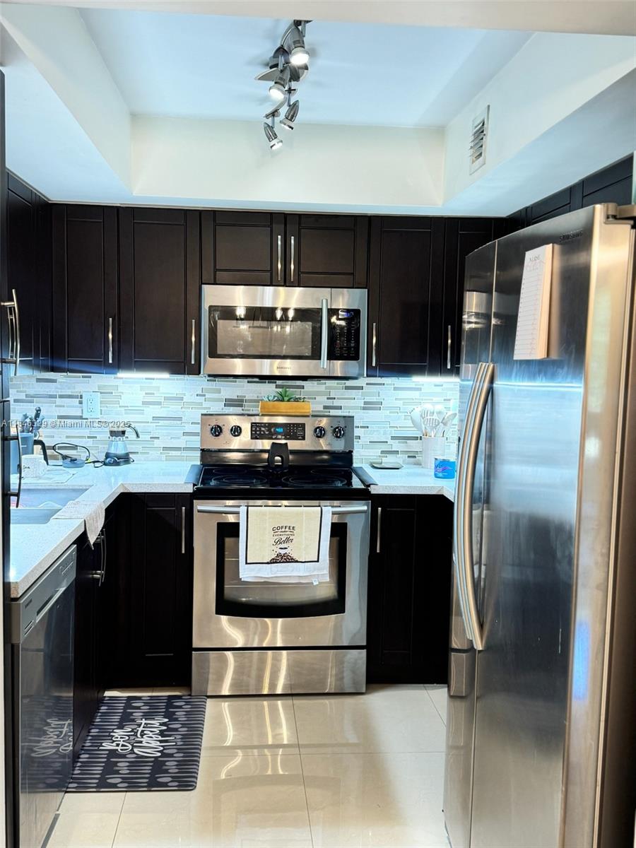 Property photo # 0