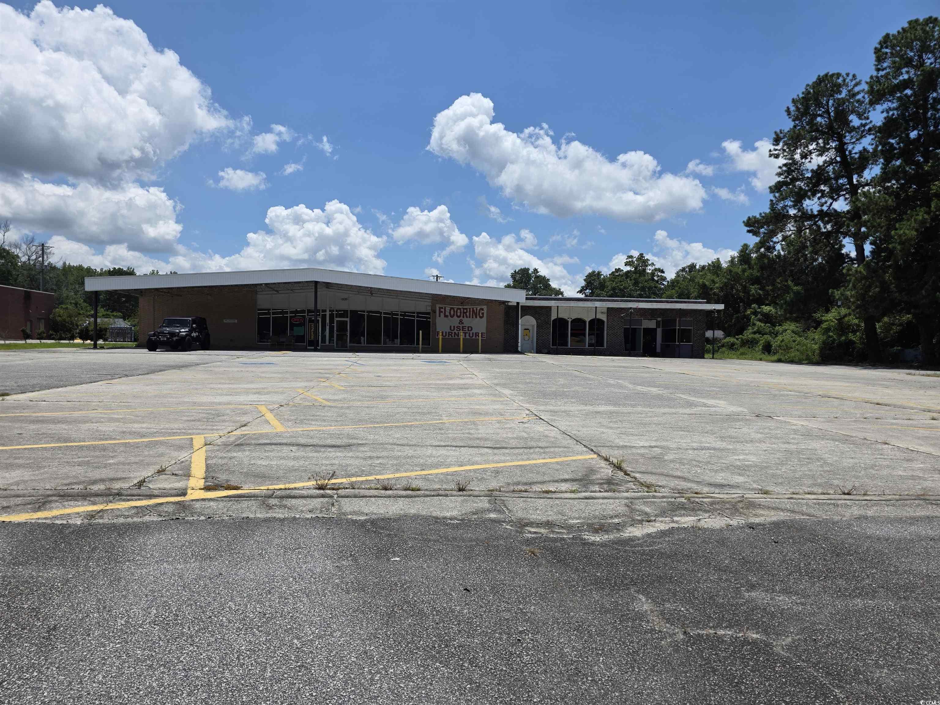 208 & 210 W Broadway St. Johnsonville, SC 29555