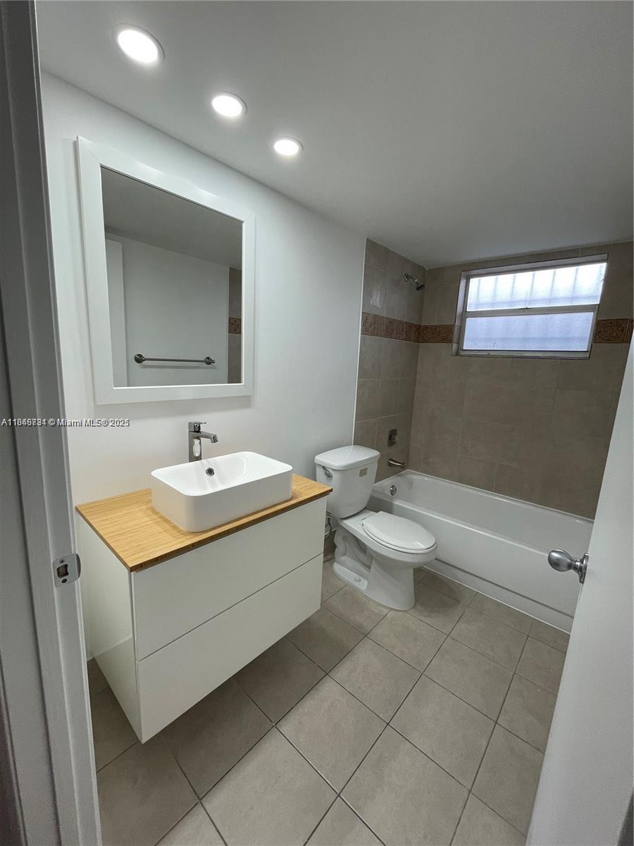 Property photo # 5