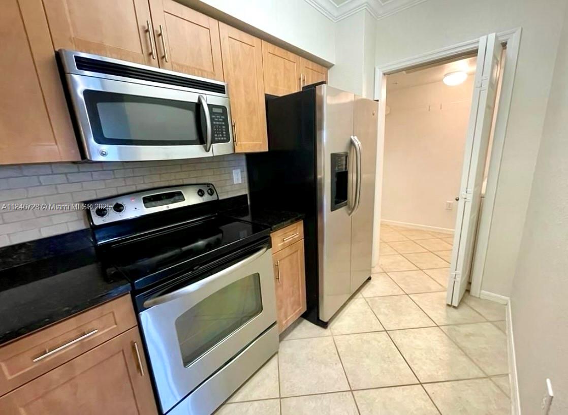 Property photo # 2