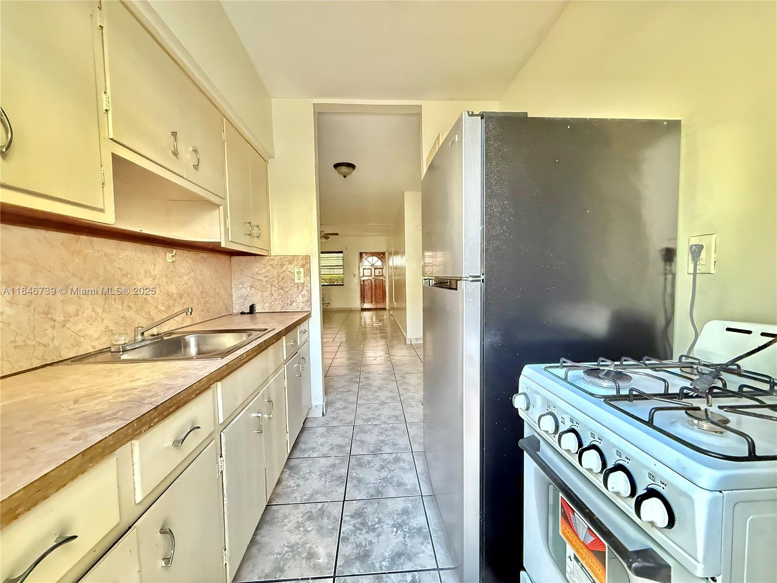 Property photo # 3