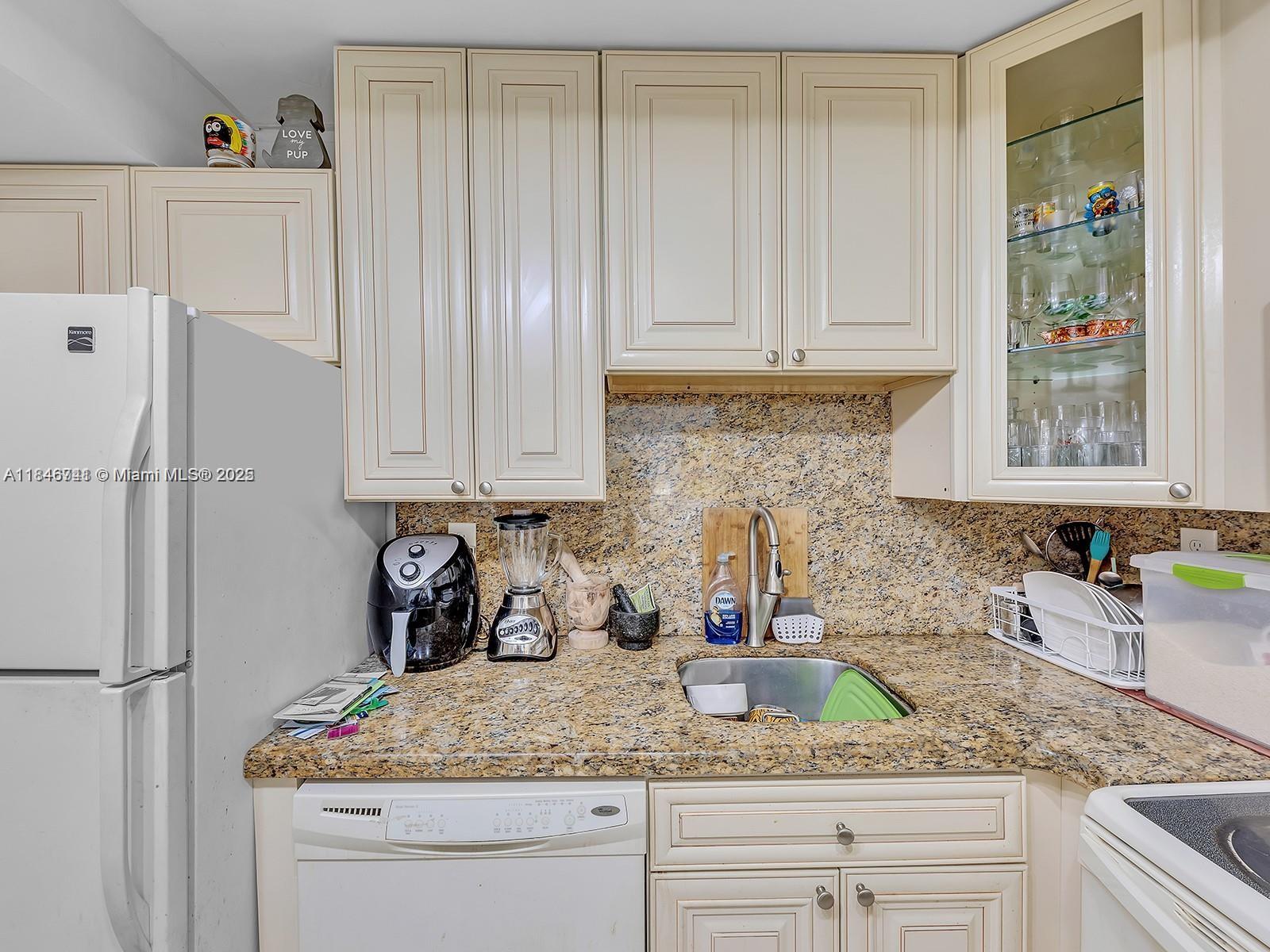 Property photo # 2