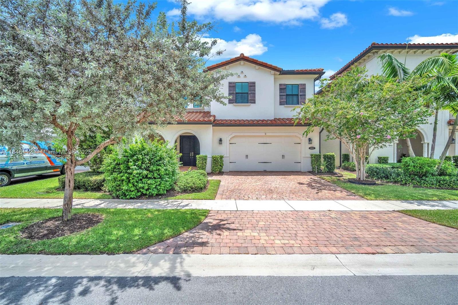 Property photo # 0