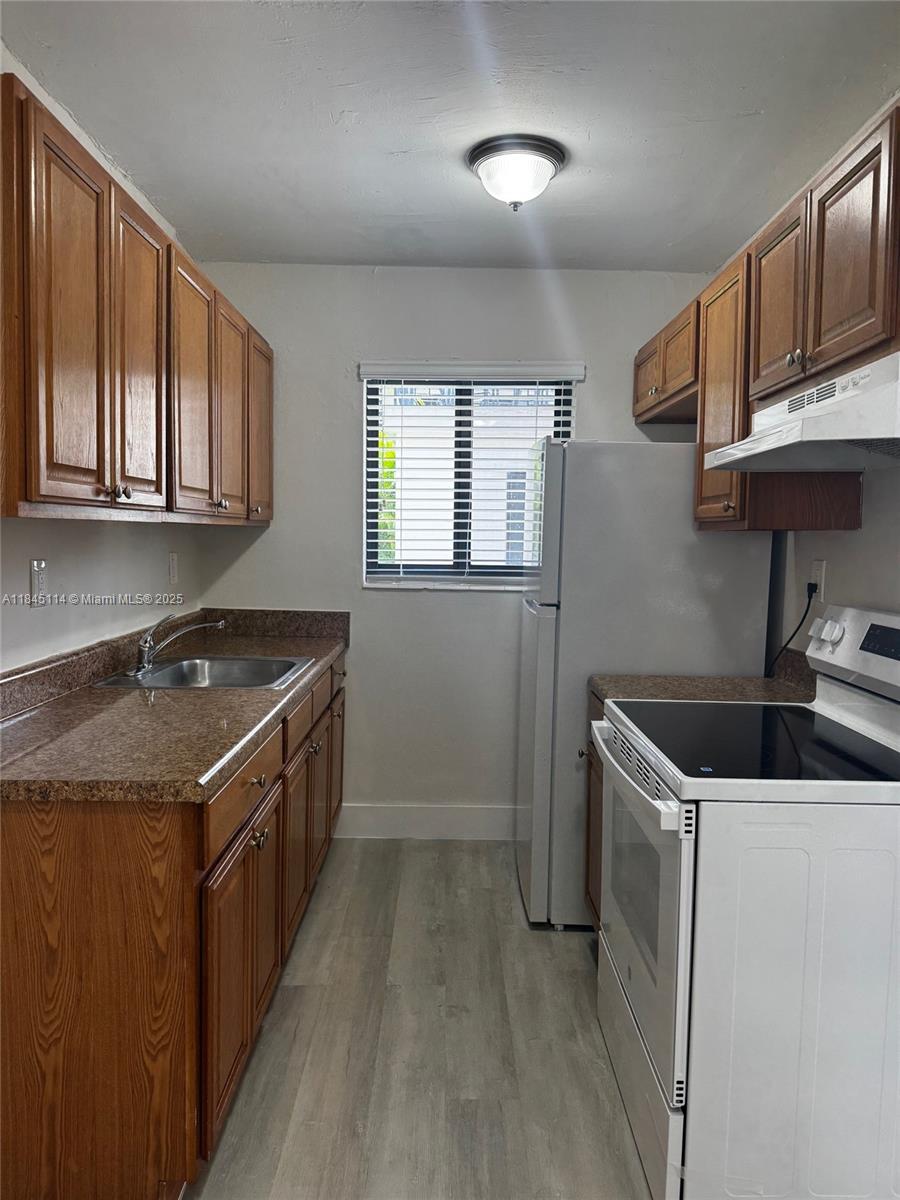 Property photo # 7