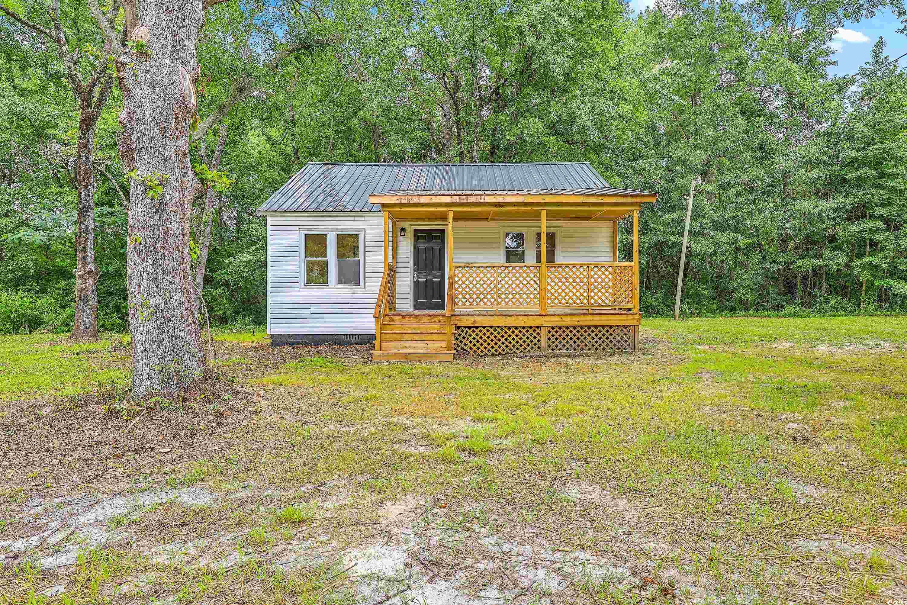 413 S Magnolia Ave. Andrews, SC 29510