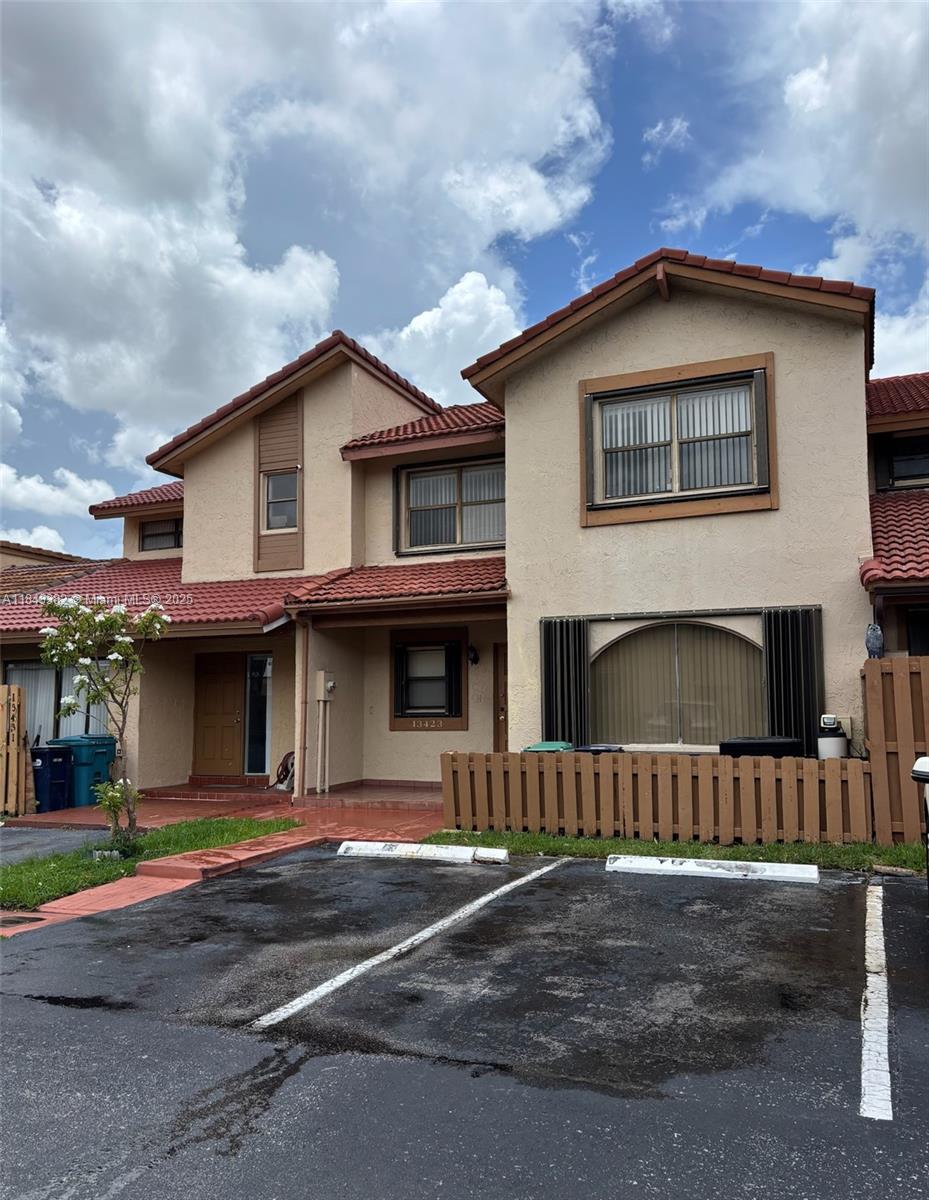 13423 SW 14th Ter FL