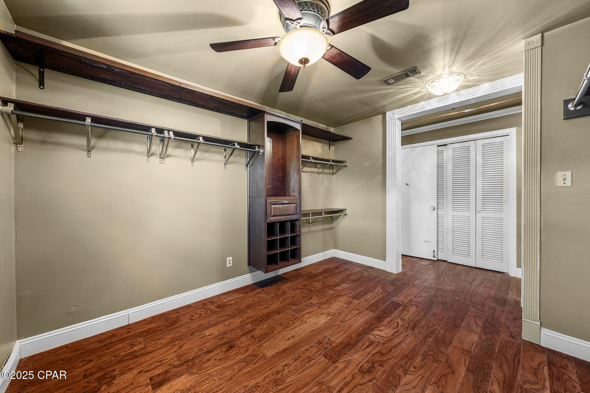 Image 19 For 904 Buena Vista Boulevard