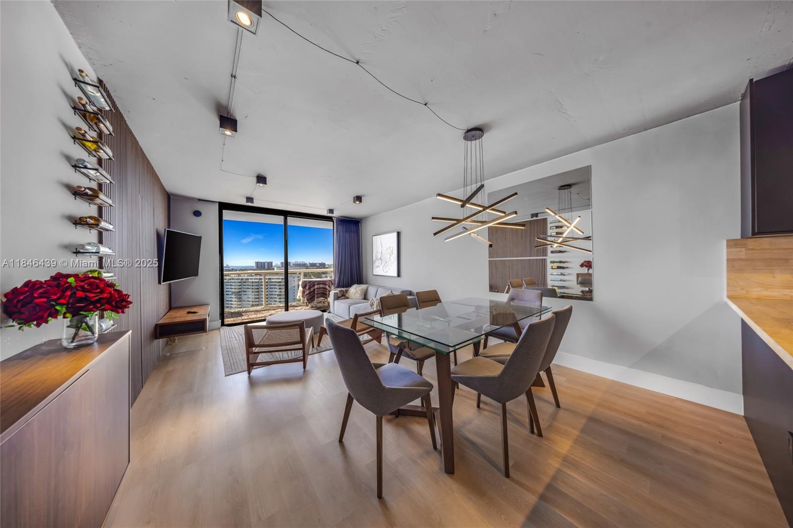 Property photo # 8