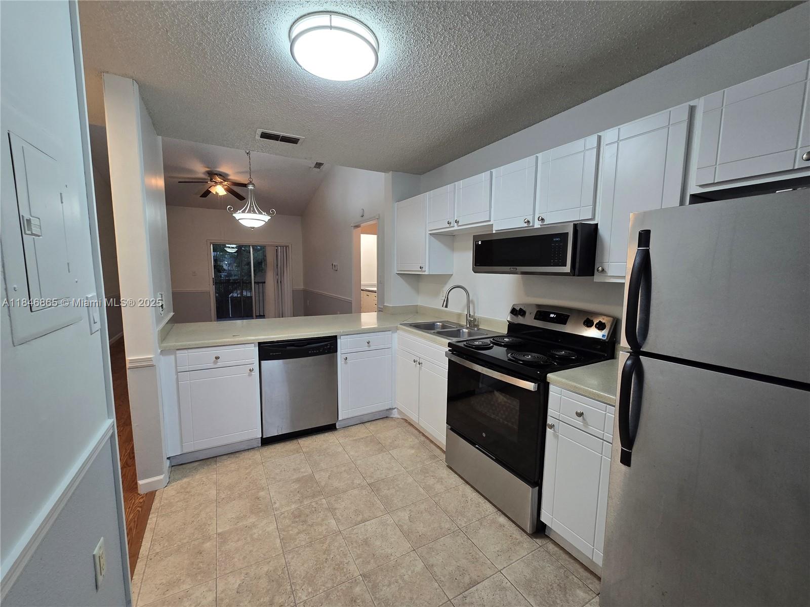 Property photo # 2