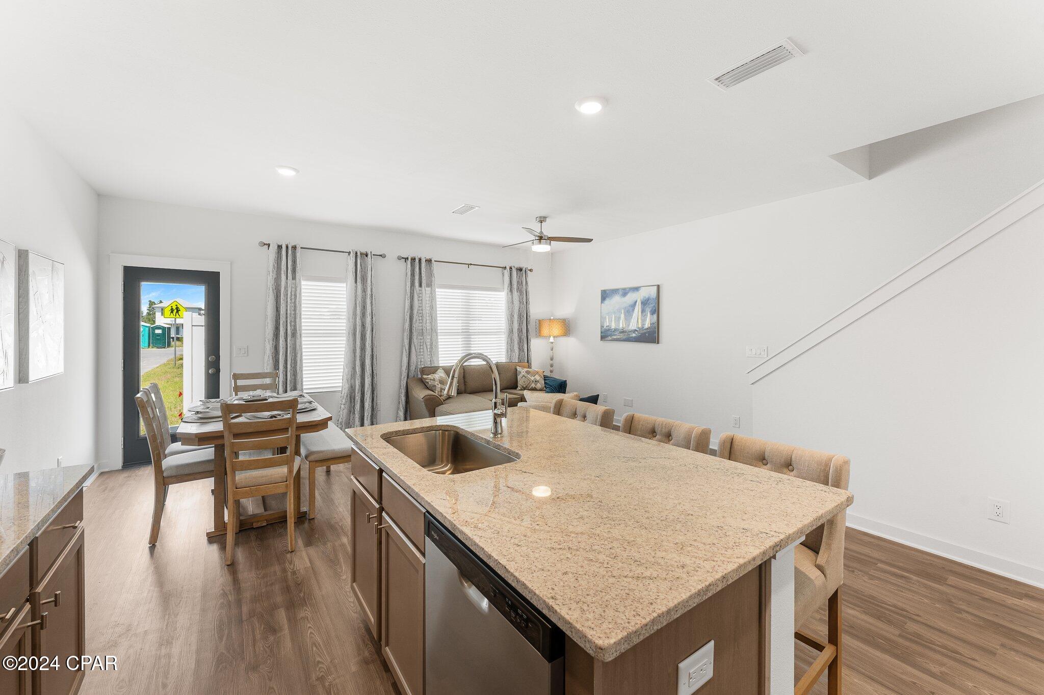 Image 7 For 5894 Tyndall Place