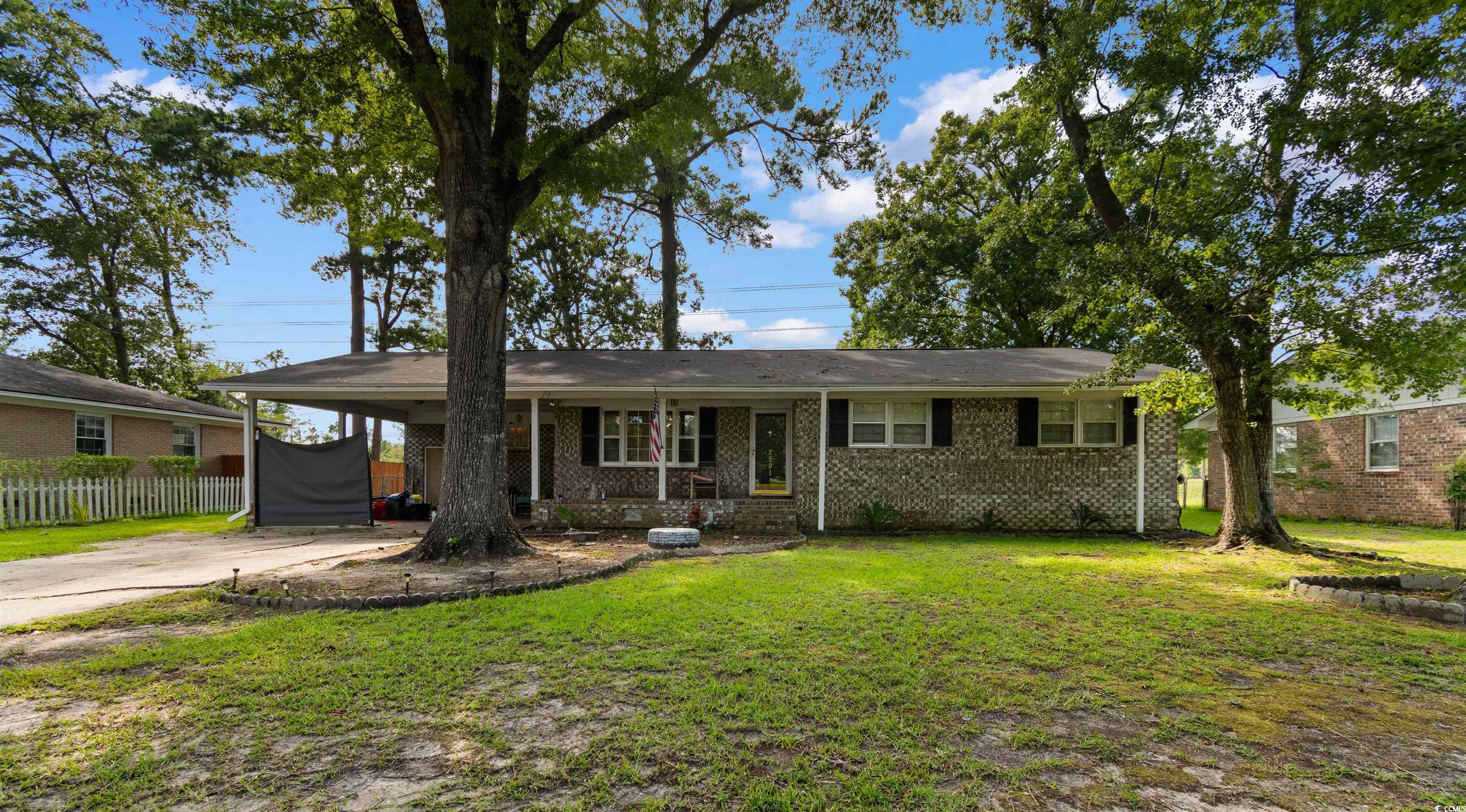 2521 Reta St. Conway, SC 29526