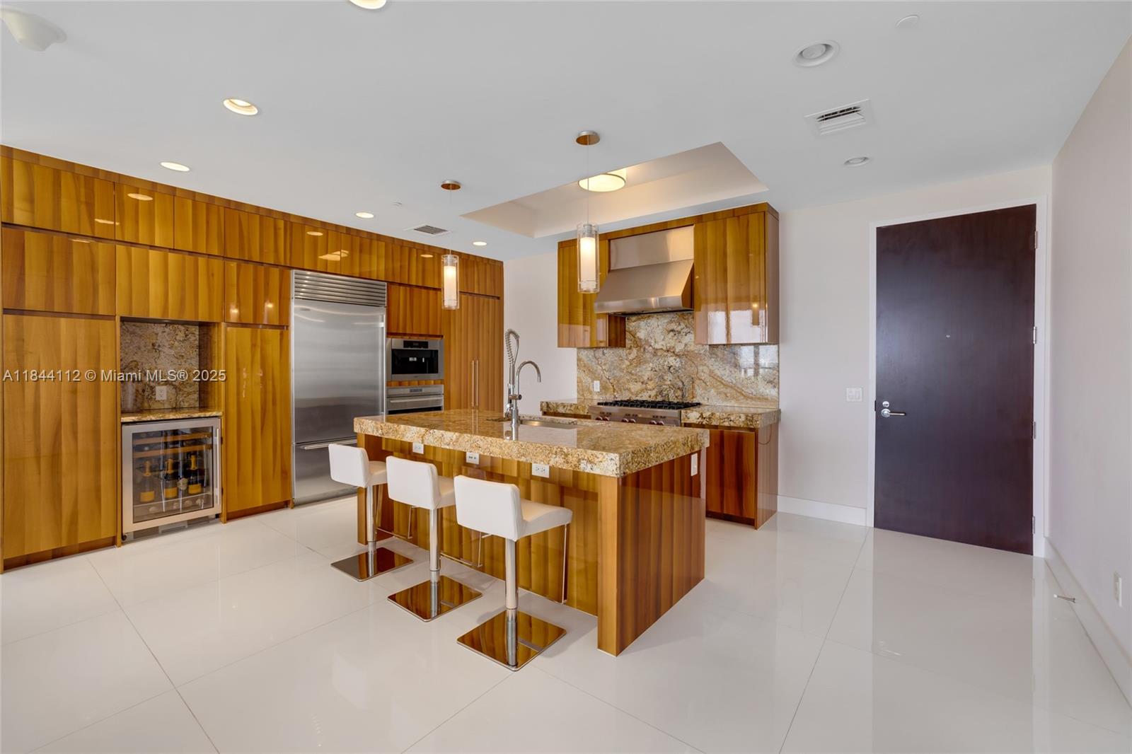 Property photo # 8