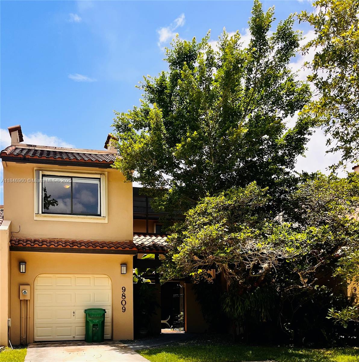 Property photo # 0