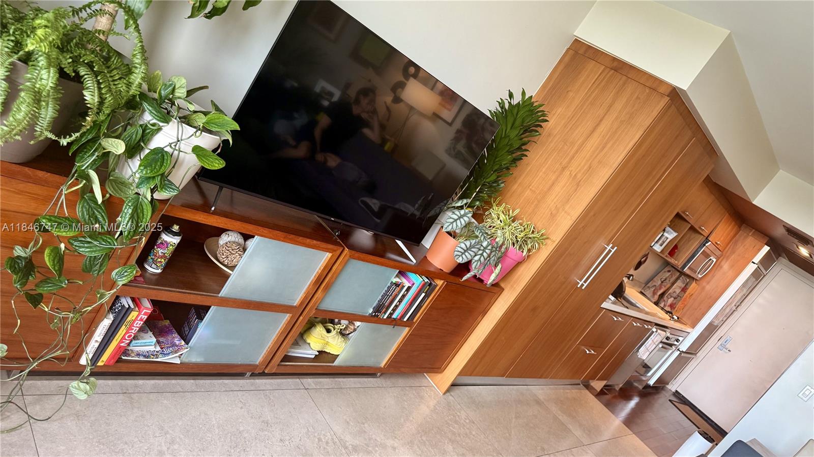 Property photo # 8