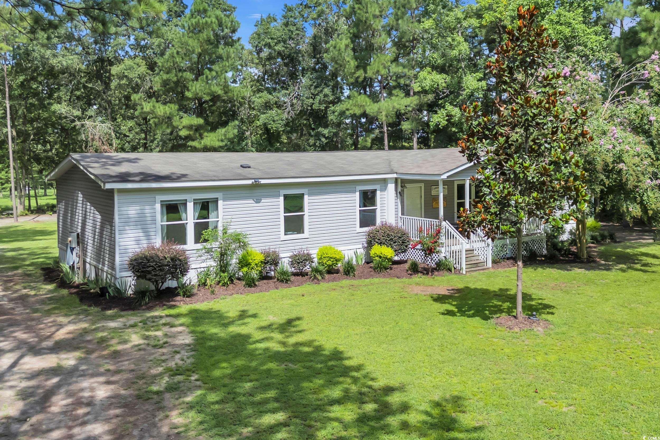 2068 Whispering Hills Rd. Loris, SC 29569