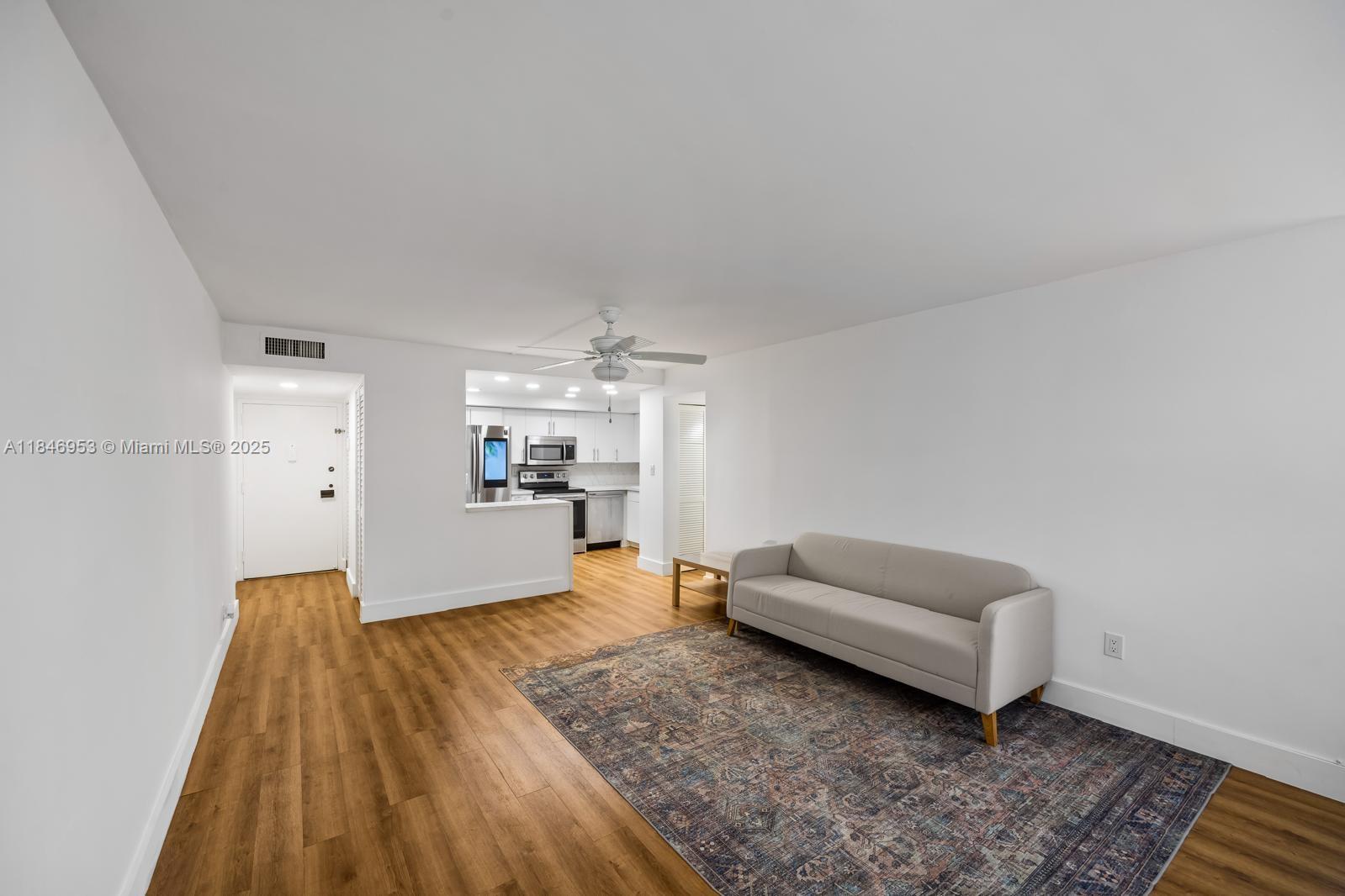 Property photo # 2