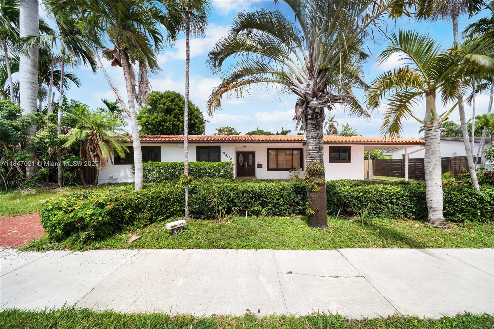 Property photo # 0
