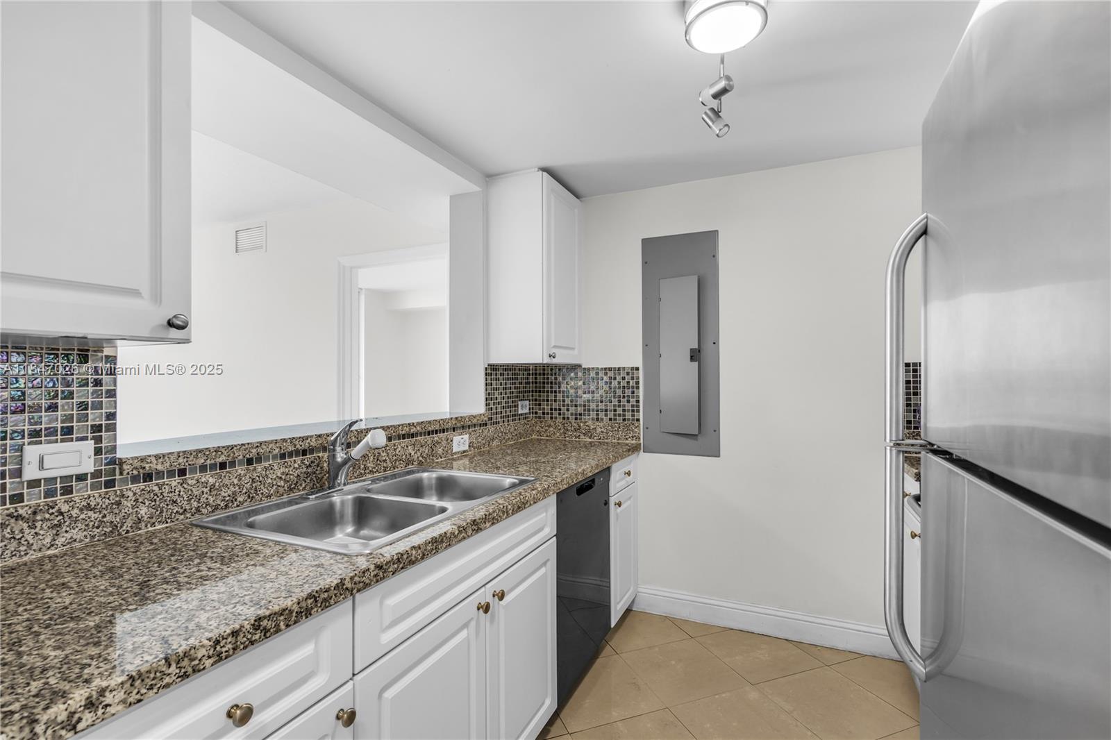 Property photo # 2