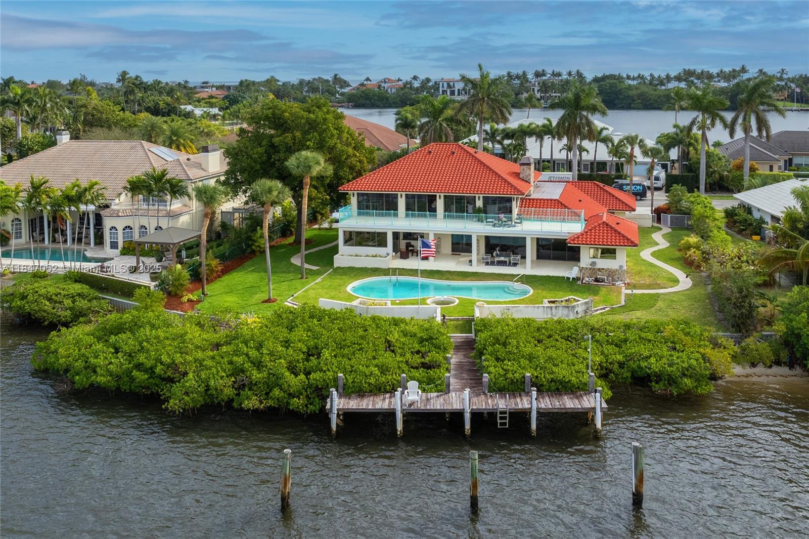 listing main picture