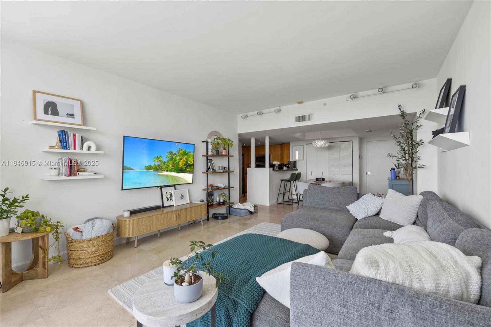 Property photo # 7