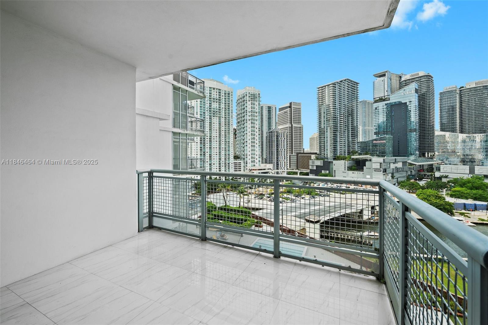 350 S Miami Ave #1510, Miami FL 33130