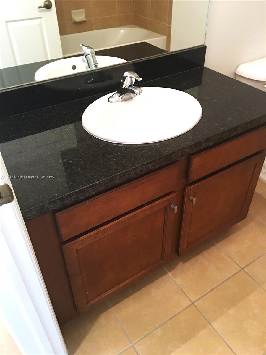Property photo # 4