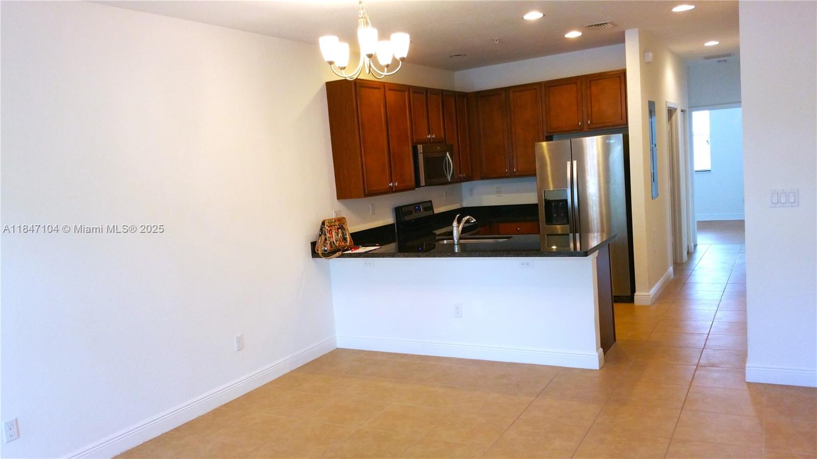 Property photo # 9