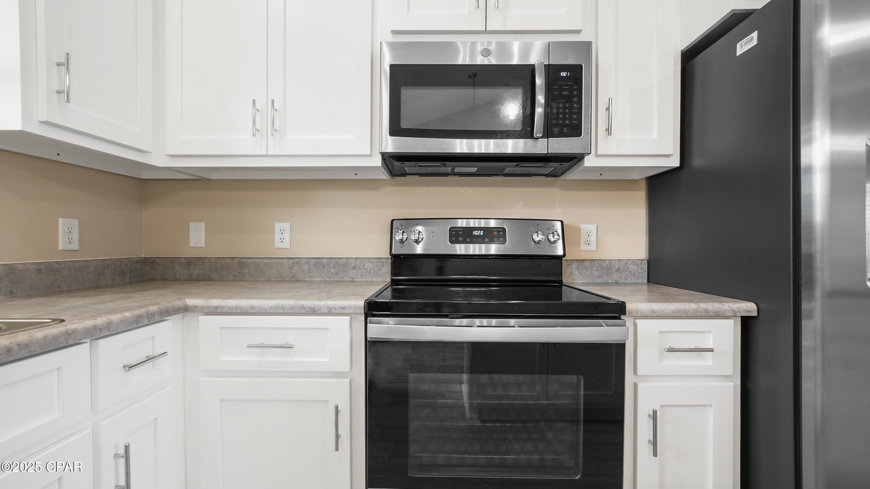 Image 10 For 5206 Robins Court