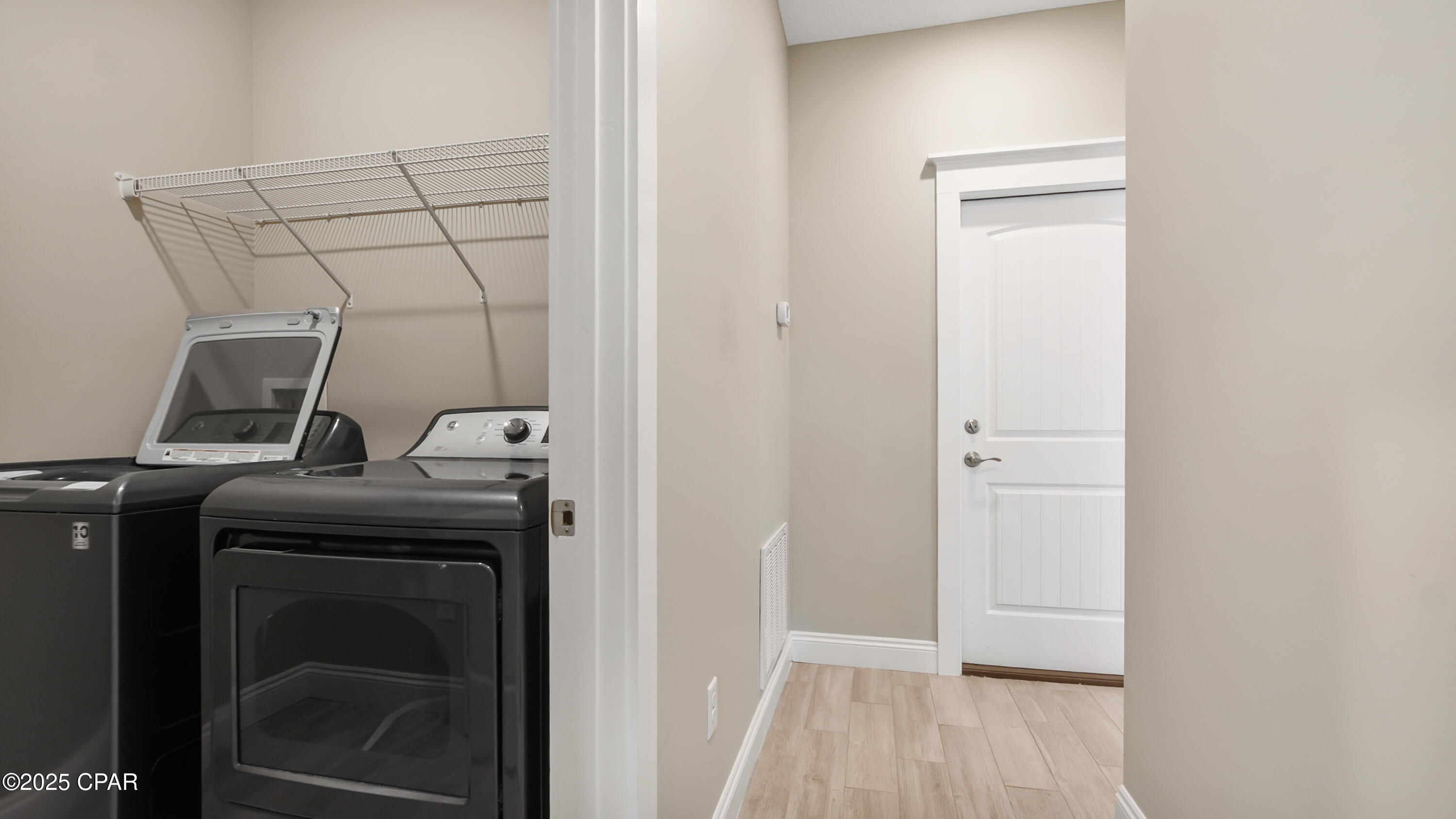 Image 15 For 5206 Robins Court