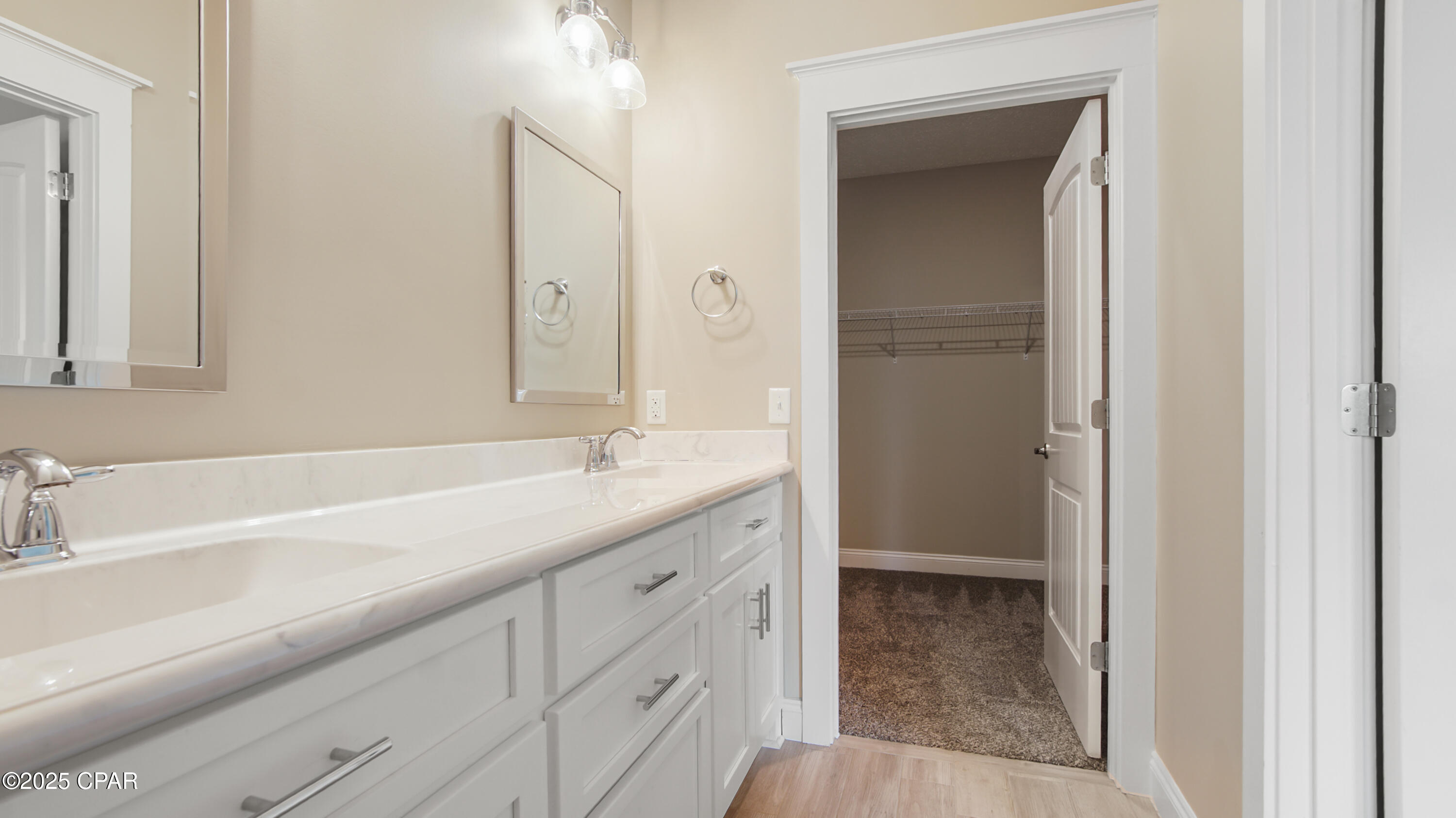 Image 21 For 5206 Robins Court