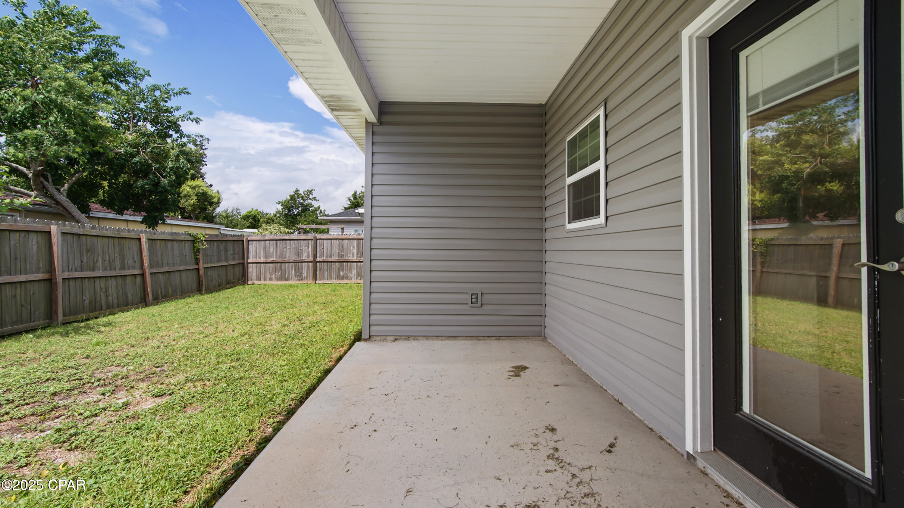 Image 32 For 5206 Robins Court
