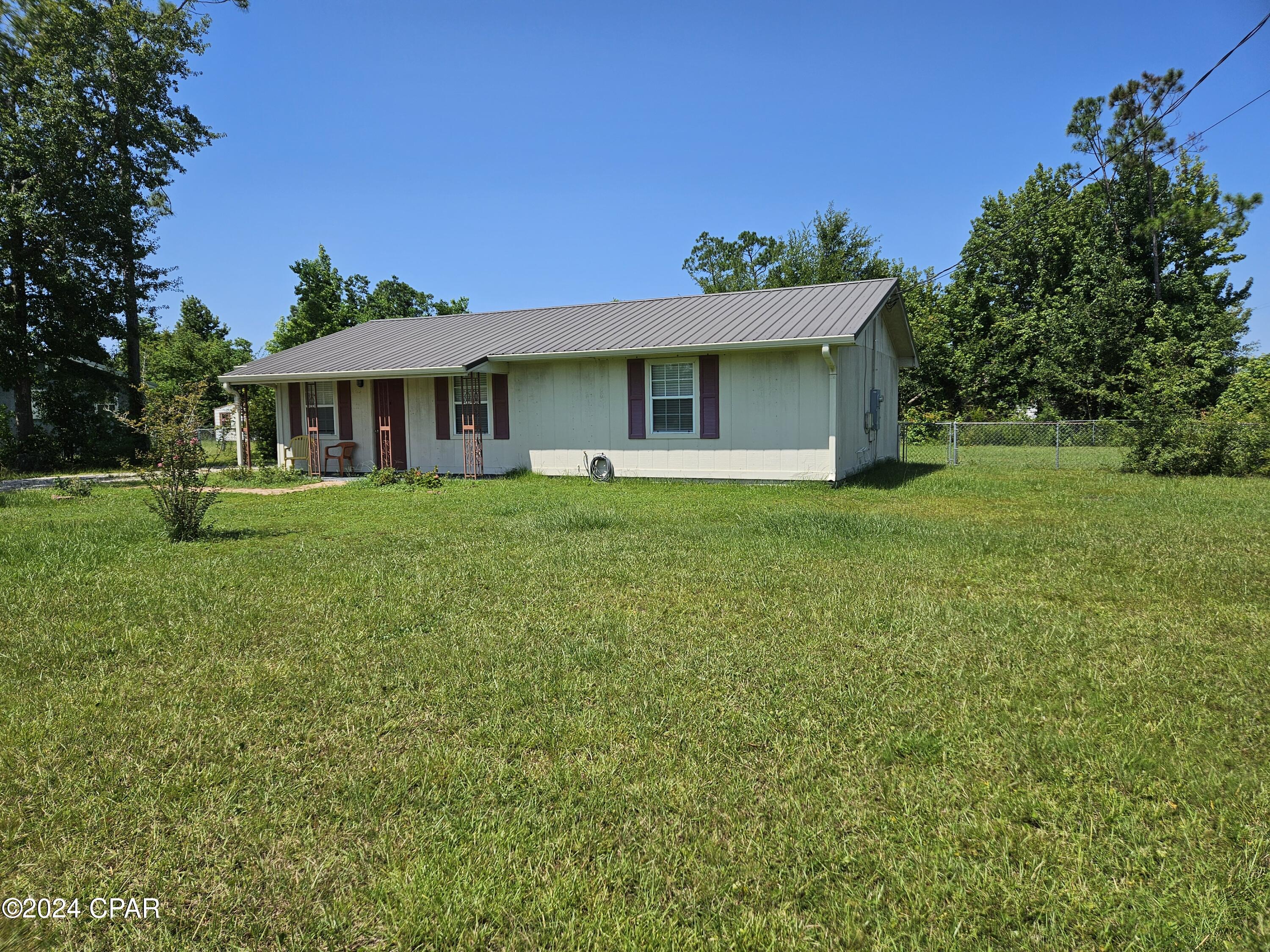 Image 2 For 1402 Delaware Avenue