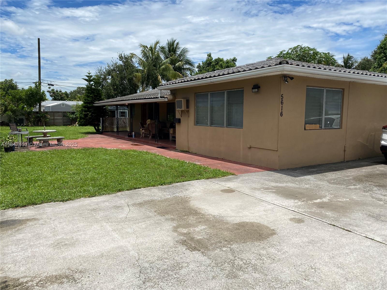 Property photo # 4