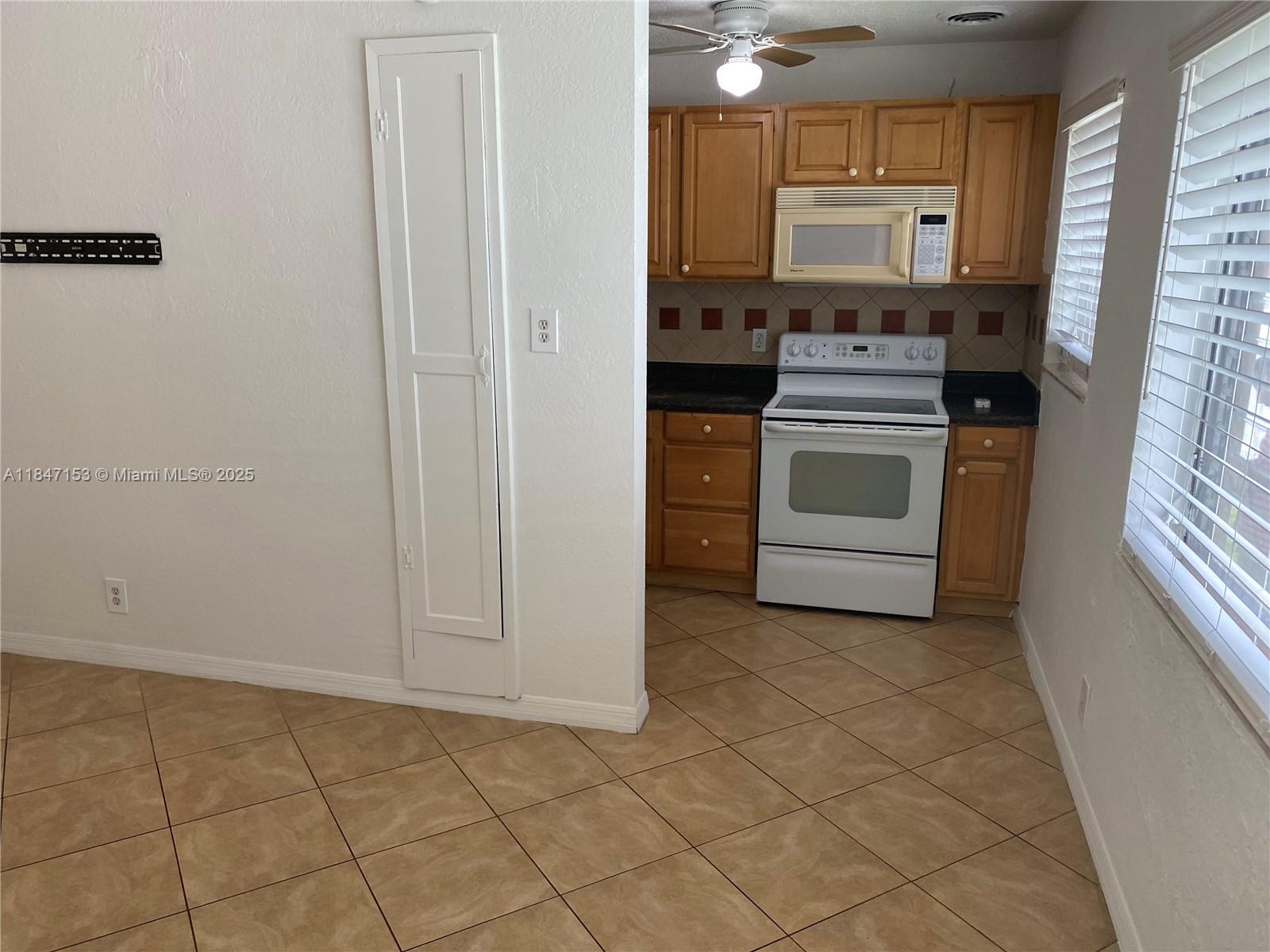 Property photo # 6