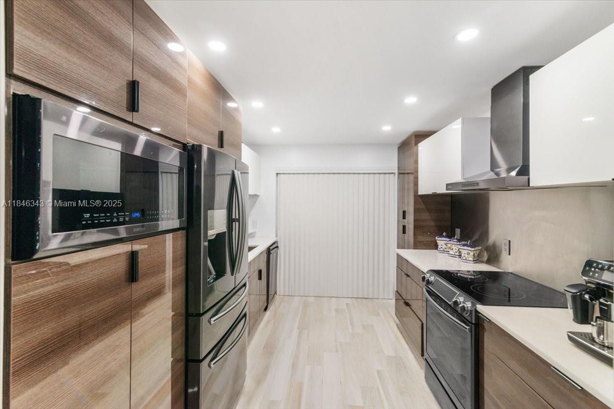 Property photo # 8
