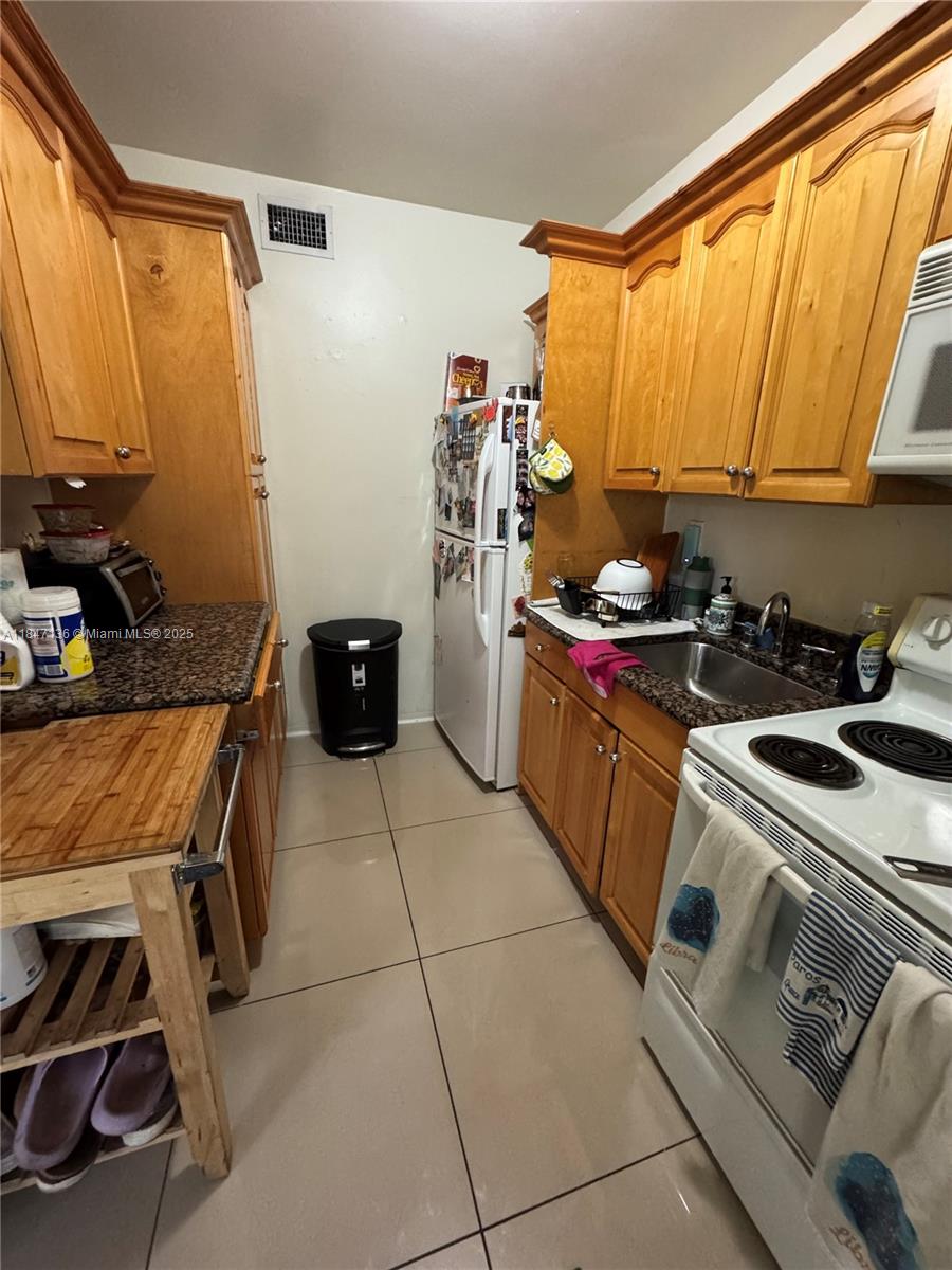 Property photo # 6