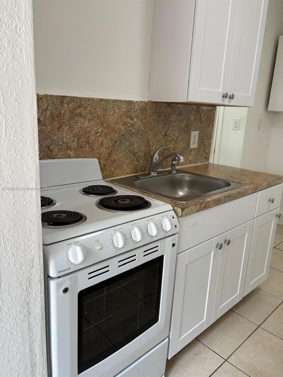 Property photo # 0